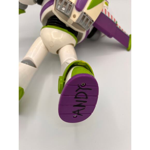 Disney Toy Story Buzz Lightyear Talking Action Figure Disney Store London - Picture 5 of 12